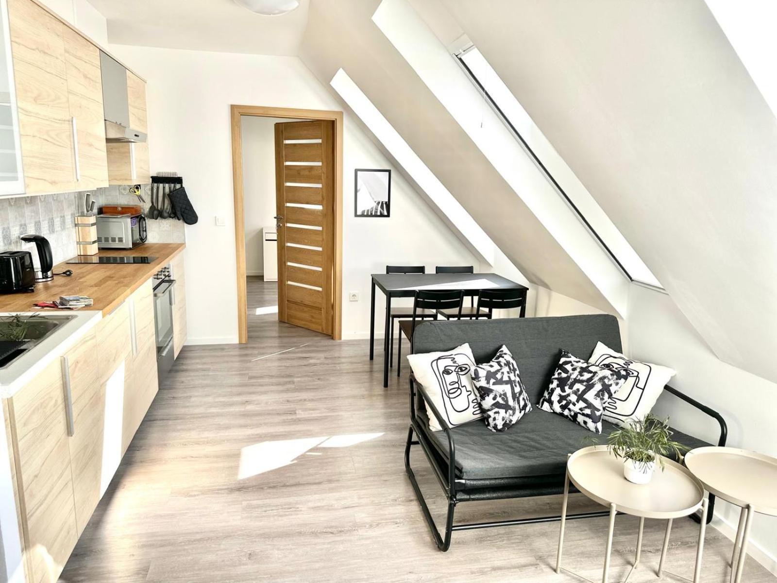Palace Quarter 2 Peaceful Modern Central Top Floor Apartment Budapest Exterior foto